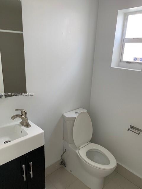 1604 DREXEL CONDO - Residential Lease