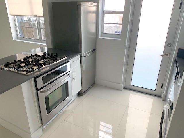 1604 DREXEL CONDO - Residential Lease