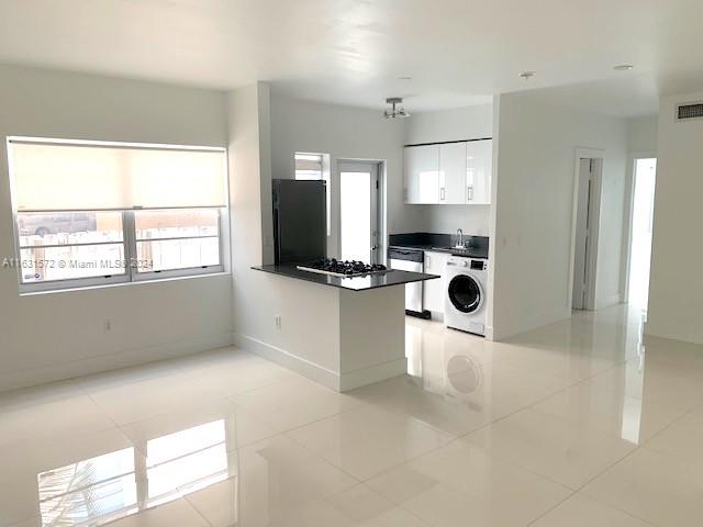 1604 DREXEL CONDO - Residential Lease