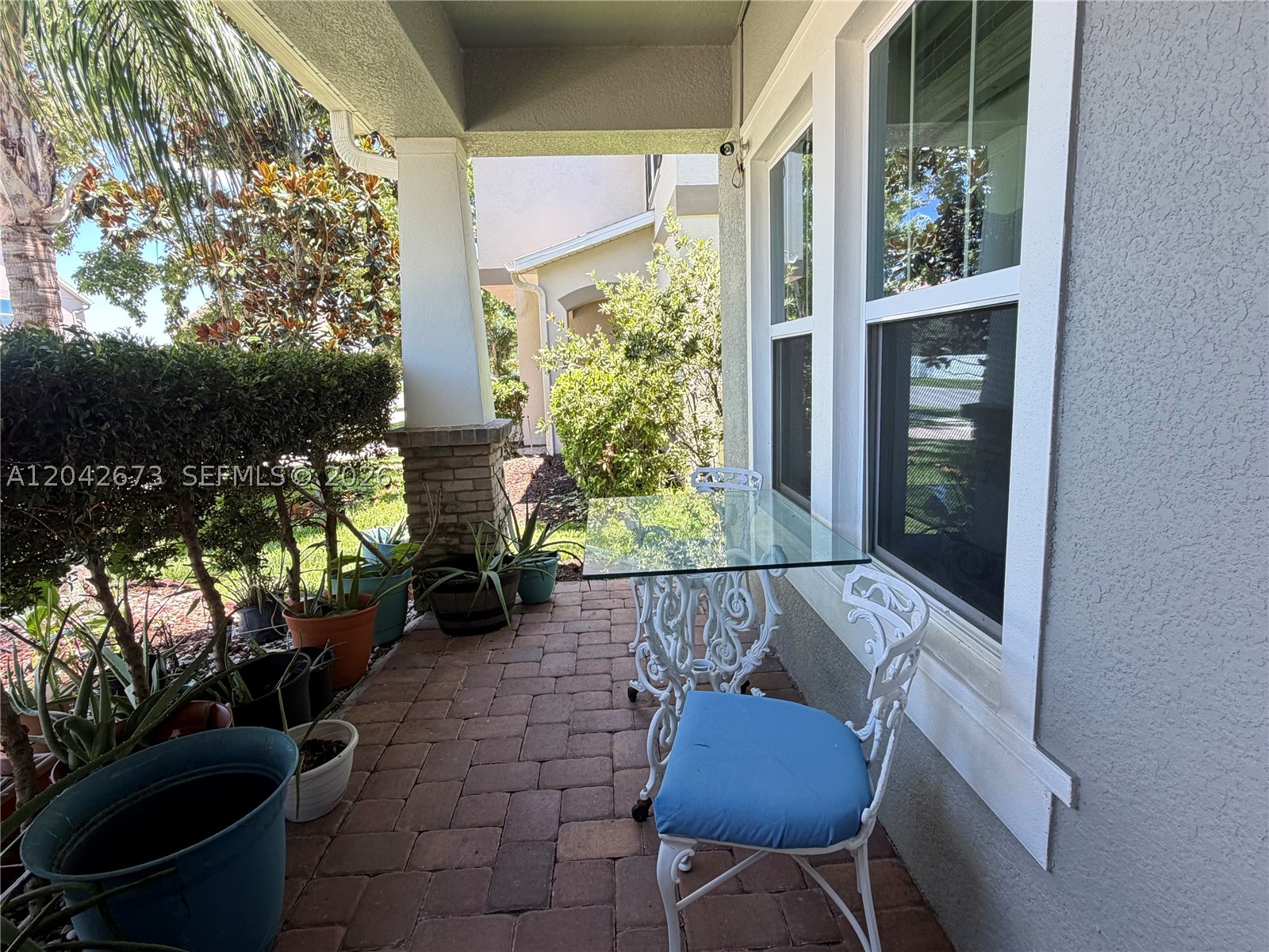 JOHNS LAKE POINTE - Residential