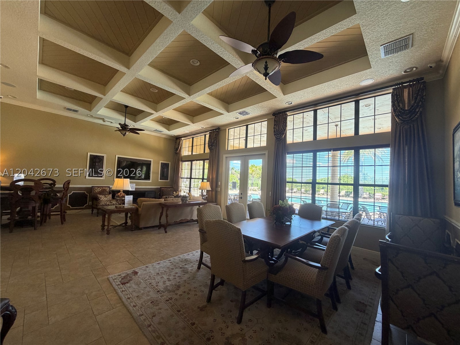 JOHNS LAKE POINTE - Residential