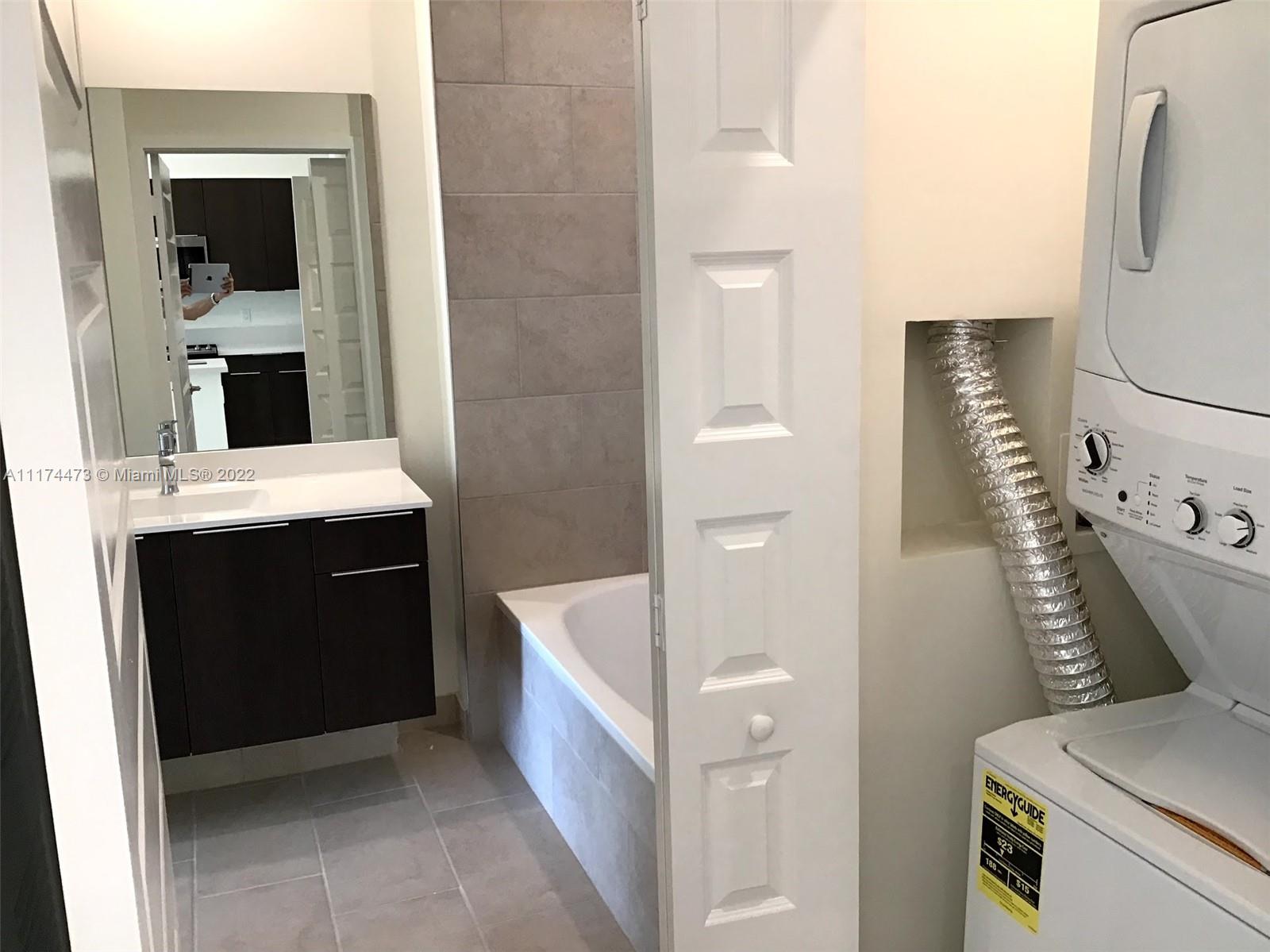 URBANA AT THE RESIDENCES - Residential