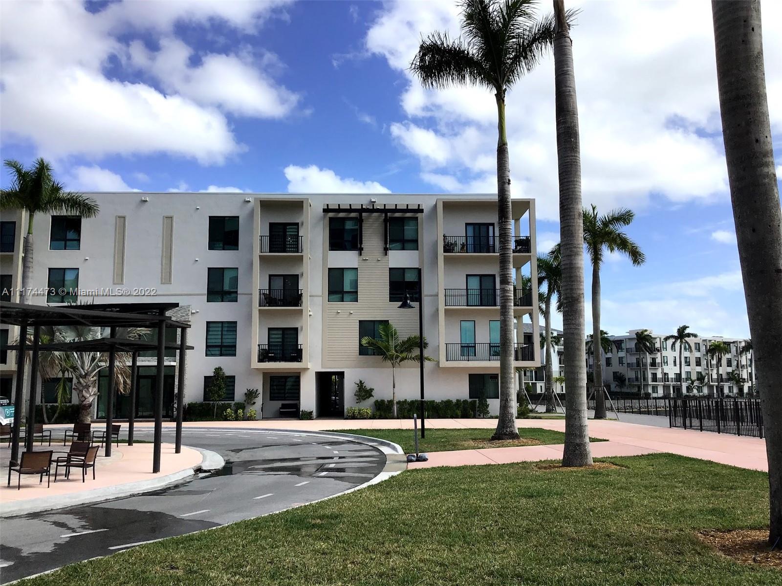 URBANA AT THE RESIDENCES - Residential