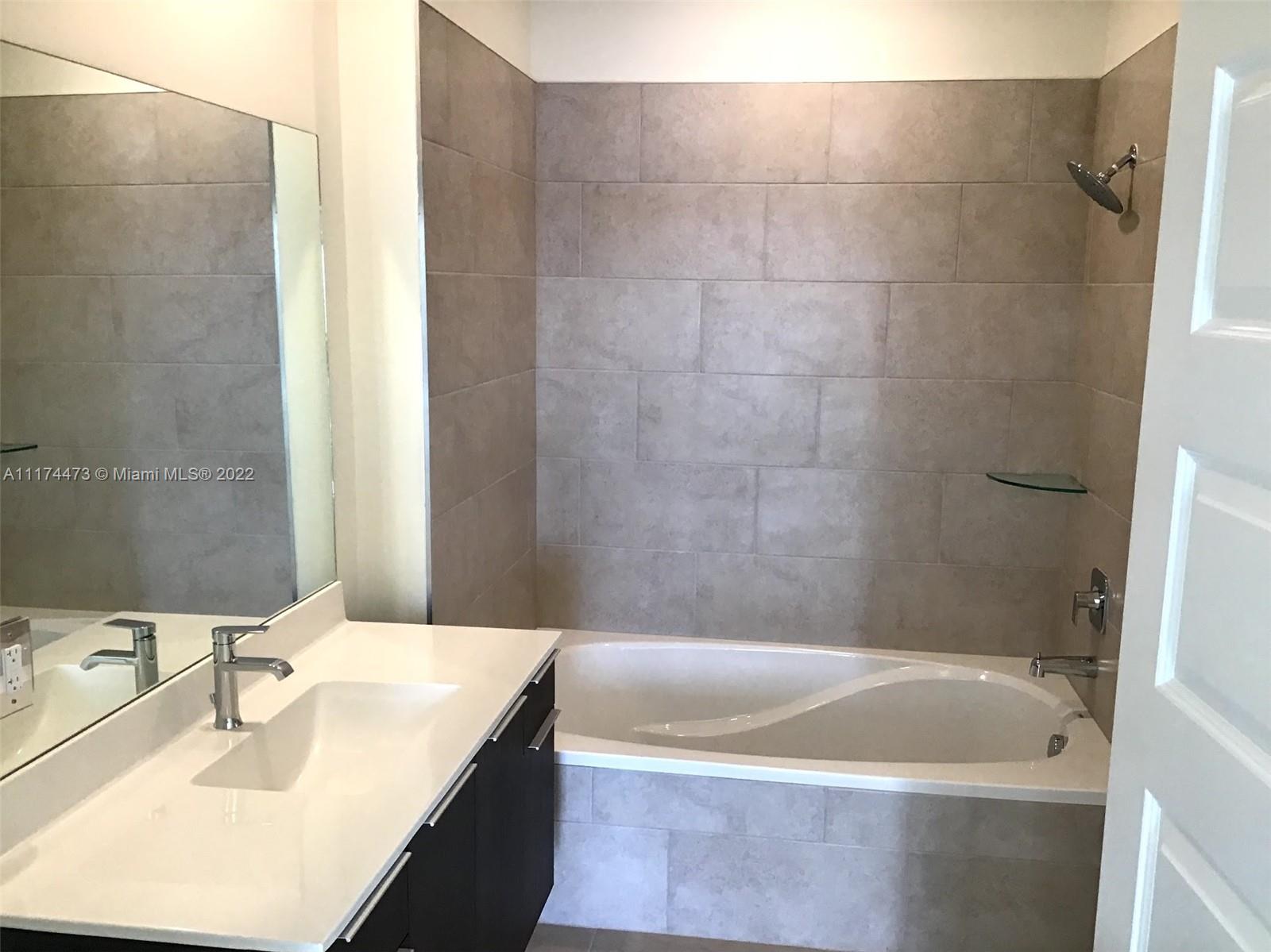 URBANA AT THE RESIDENCES - Residential