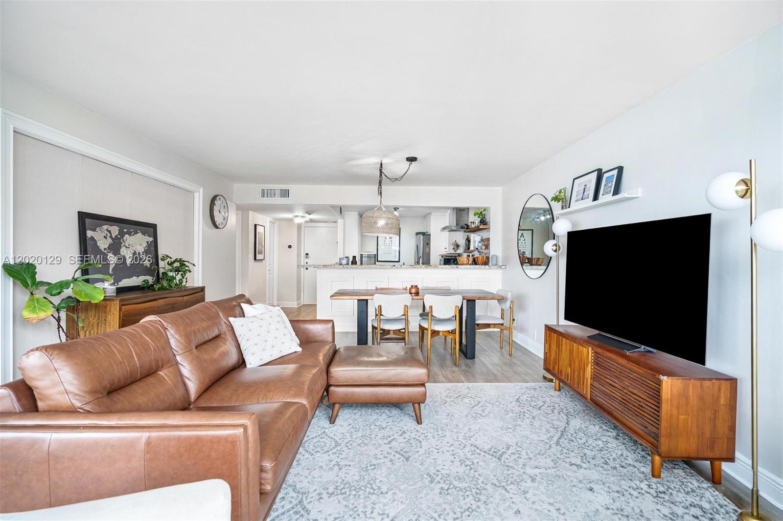 BRICKELL PLACE PHASE II C - Residential Lease