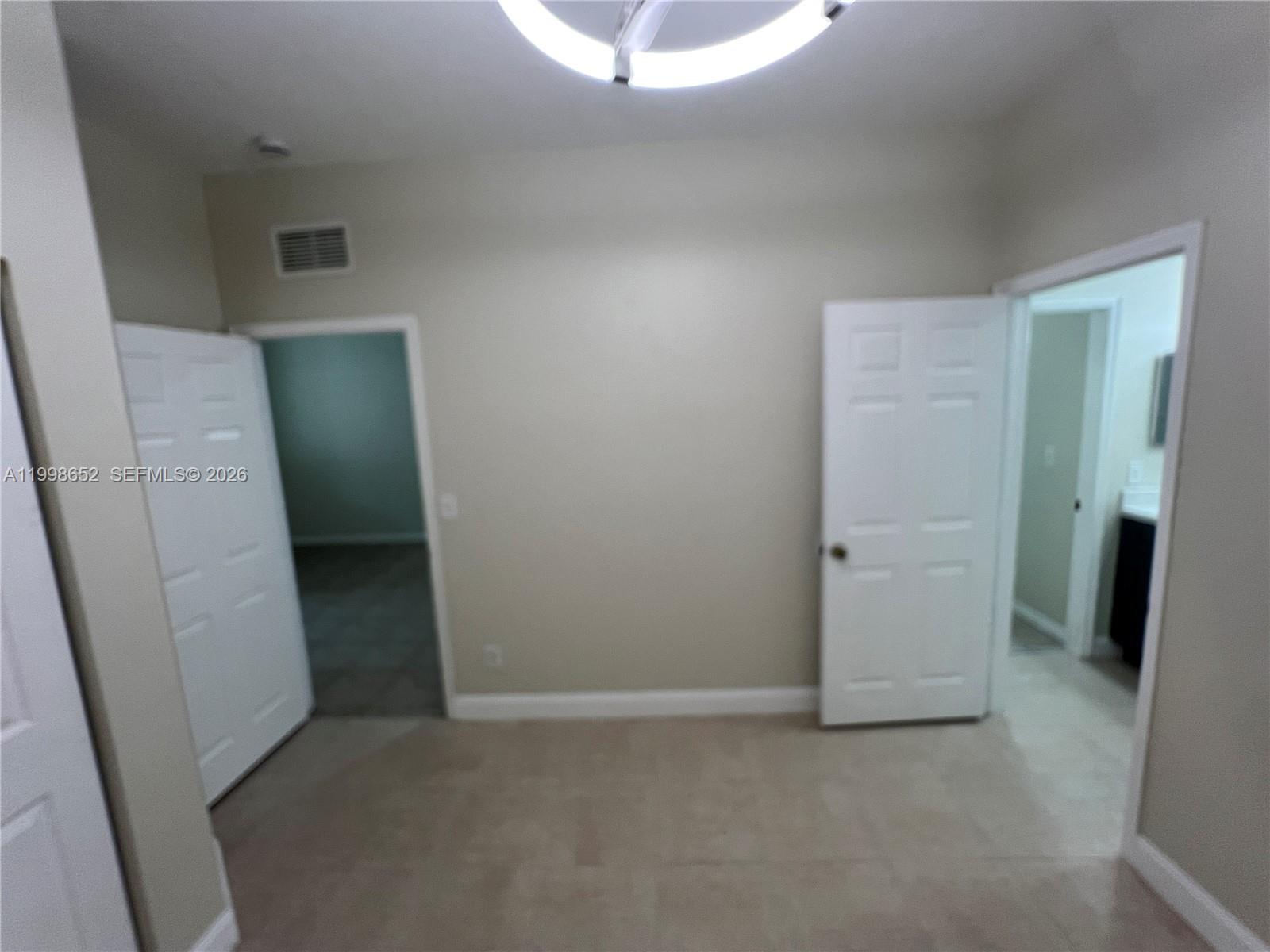 MOWRY VILLAS - Residential