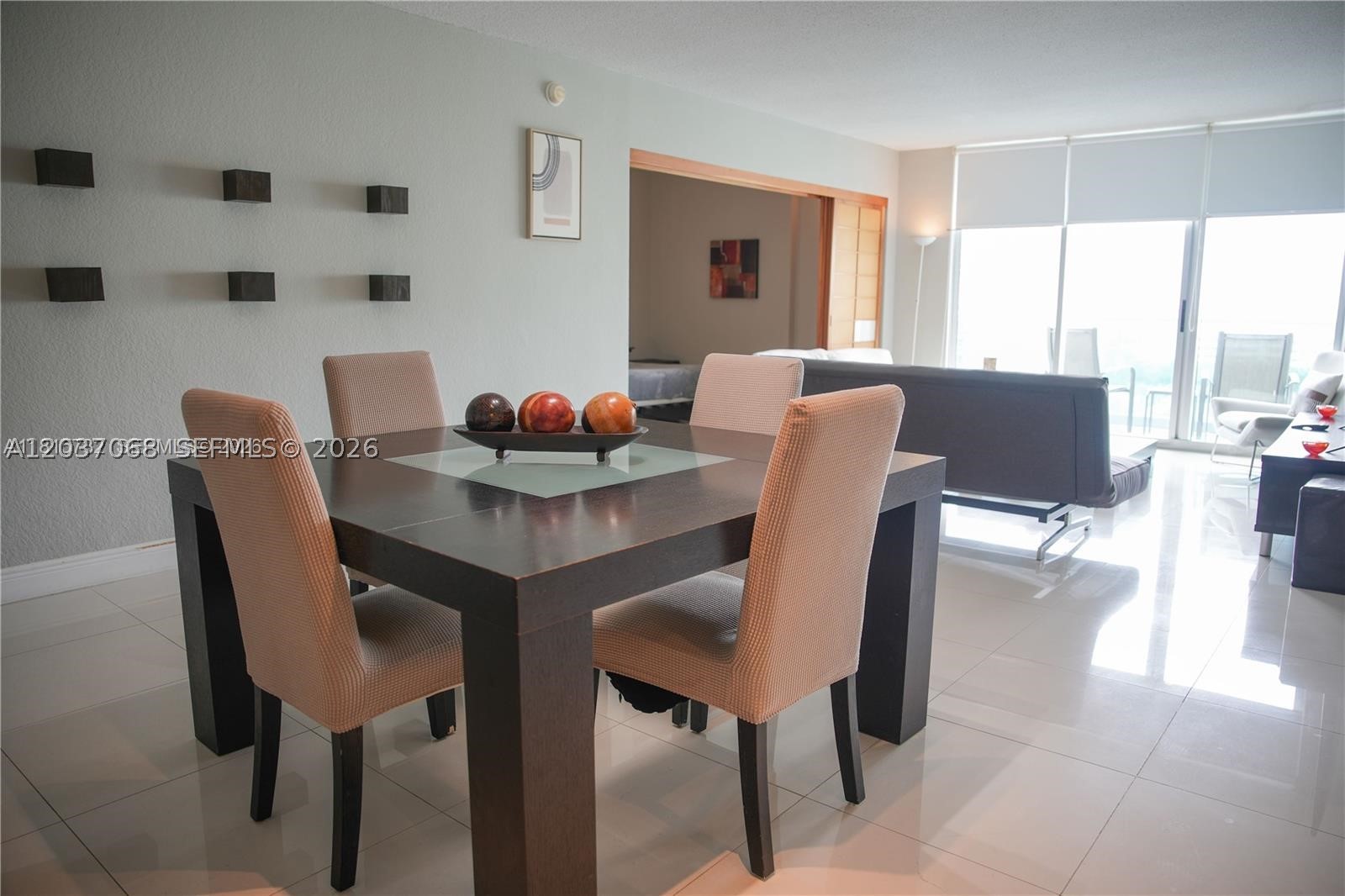 SIAN OCEAN RESIDENCES CON - Residential