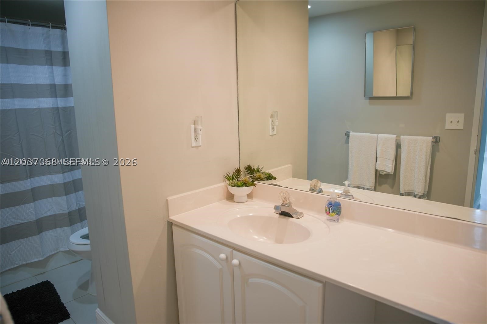 SIAN OCEAN RESIDENCES CON - Residential