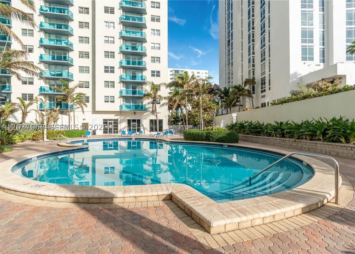 SIAN OCEAN RESIDENCES CON - Residential