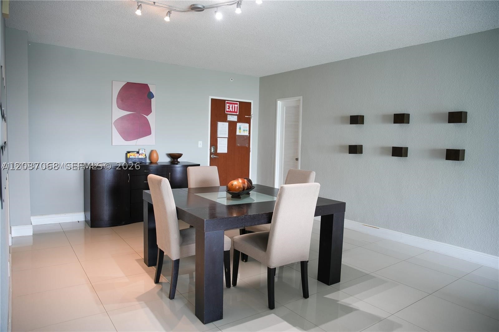SIAN OCEAN RESIDENCES CON - Residential