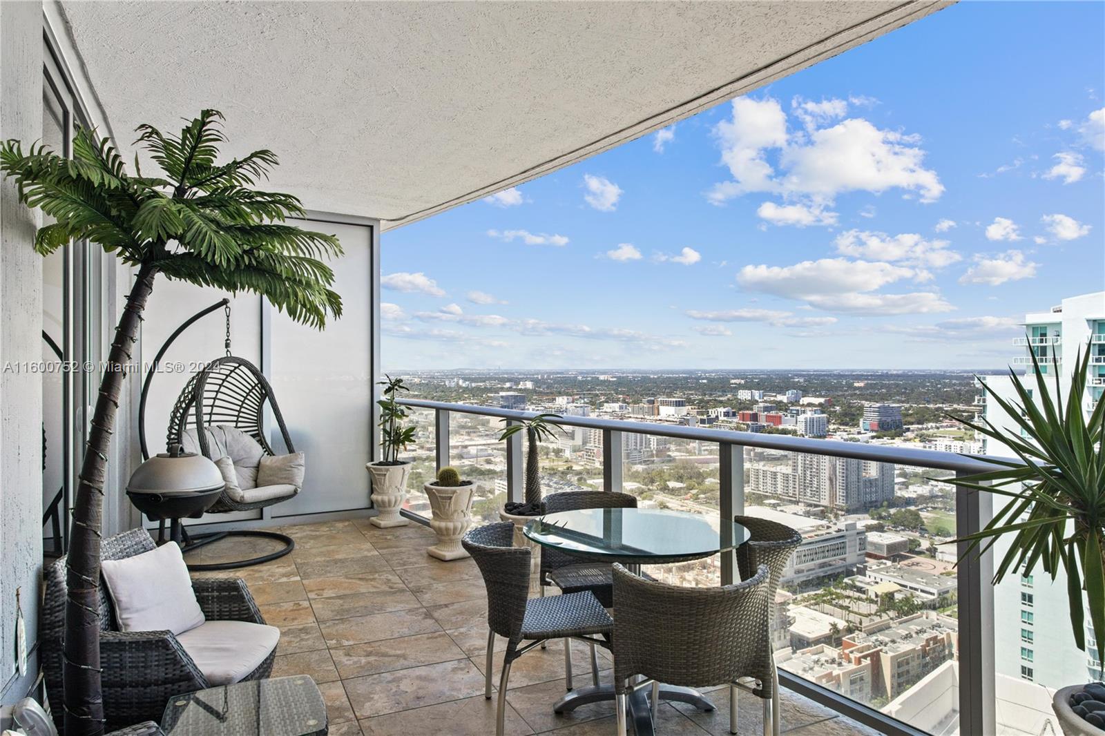 ARIA ON THE BAY CONDO - Residential Lease