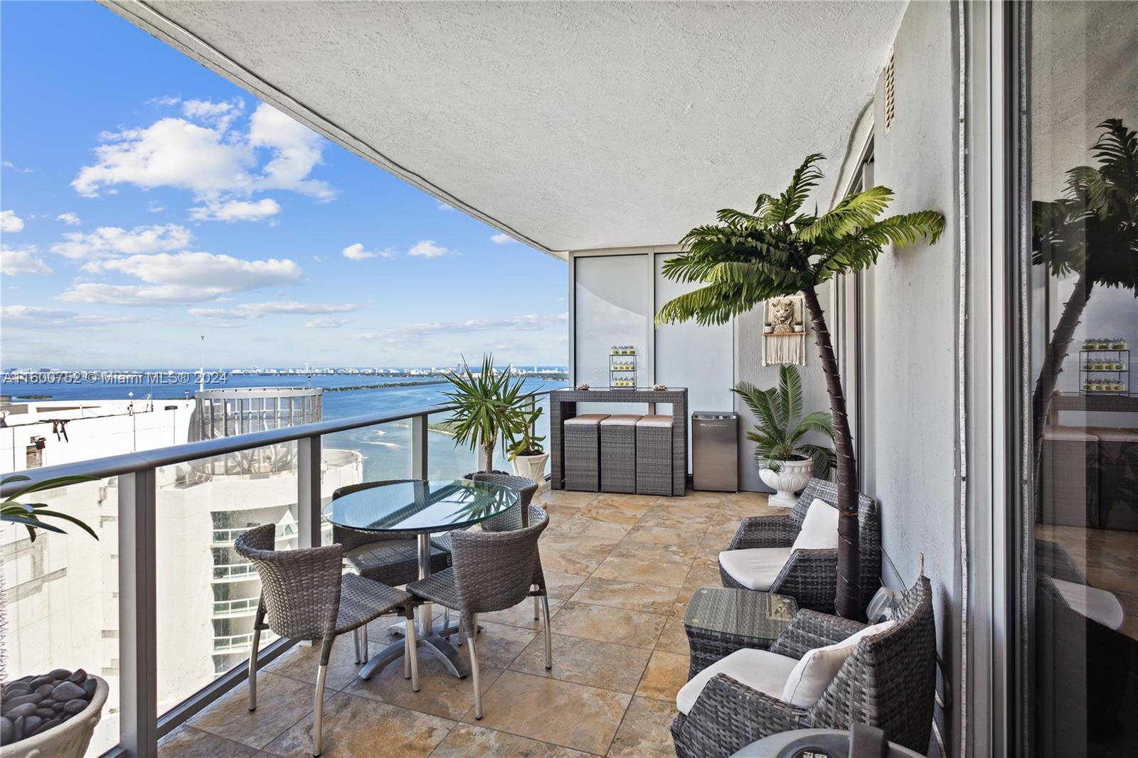 ARIA ON THE BAY CONDO - Residential Lease