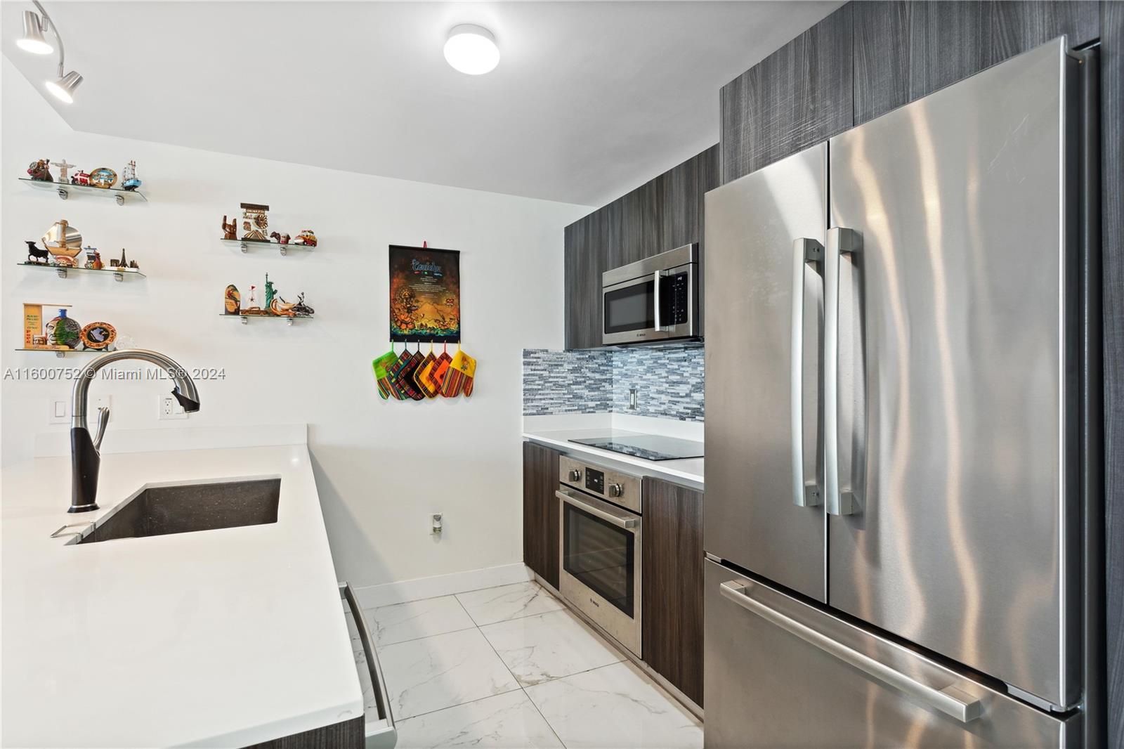 ARIA ON THE BAY CONDO - Residential Lease