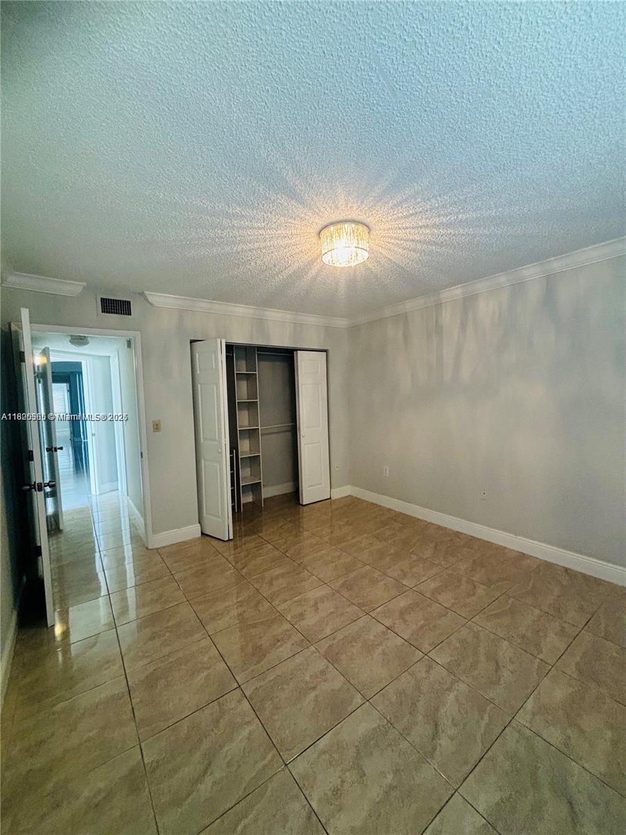 THE GREENS AT DORAL CONDO - Residential Lease