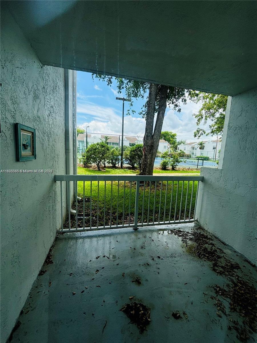 THE GREENS AT DORAL CONDO - Residential Lease