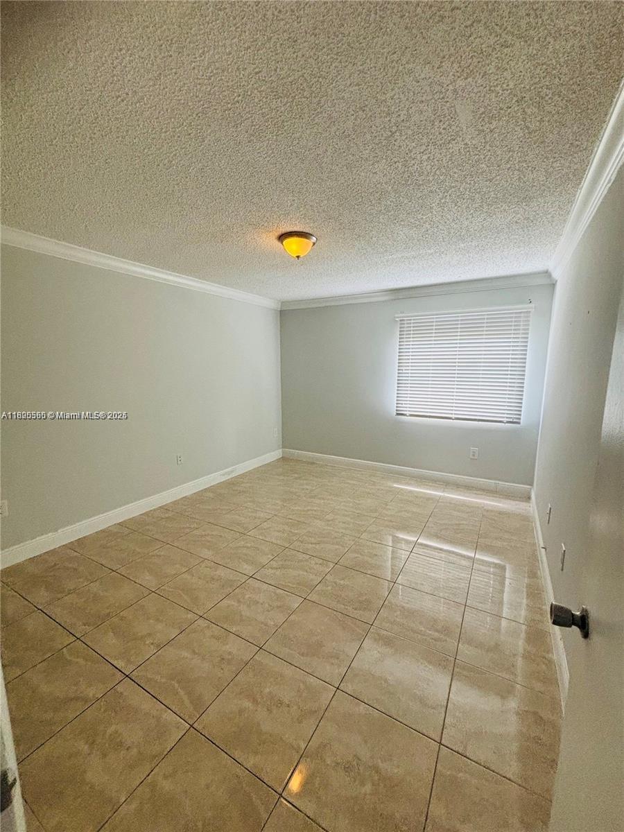 THE GREENS AT DORAL CONDO - Residential Lease