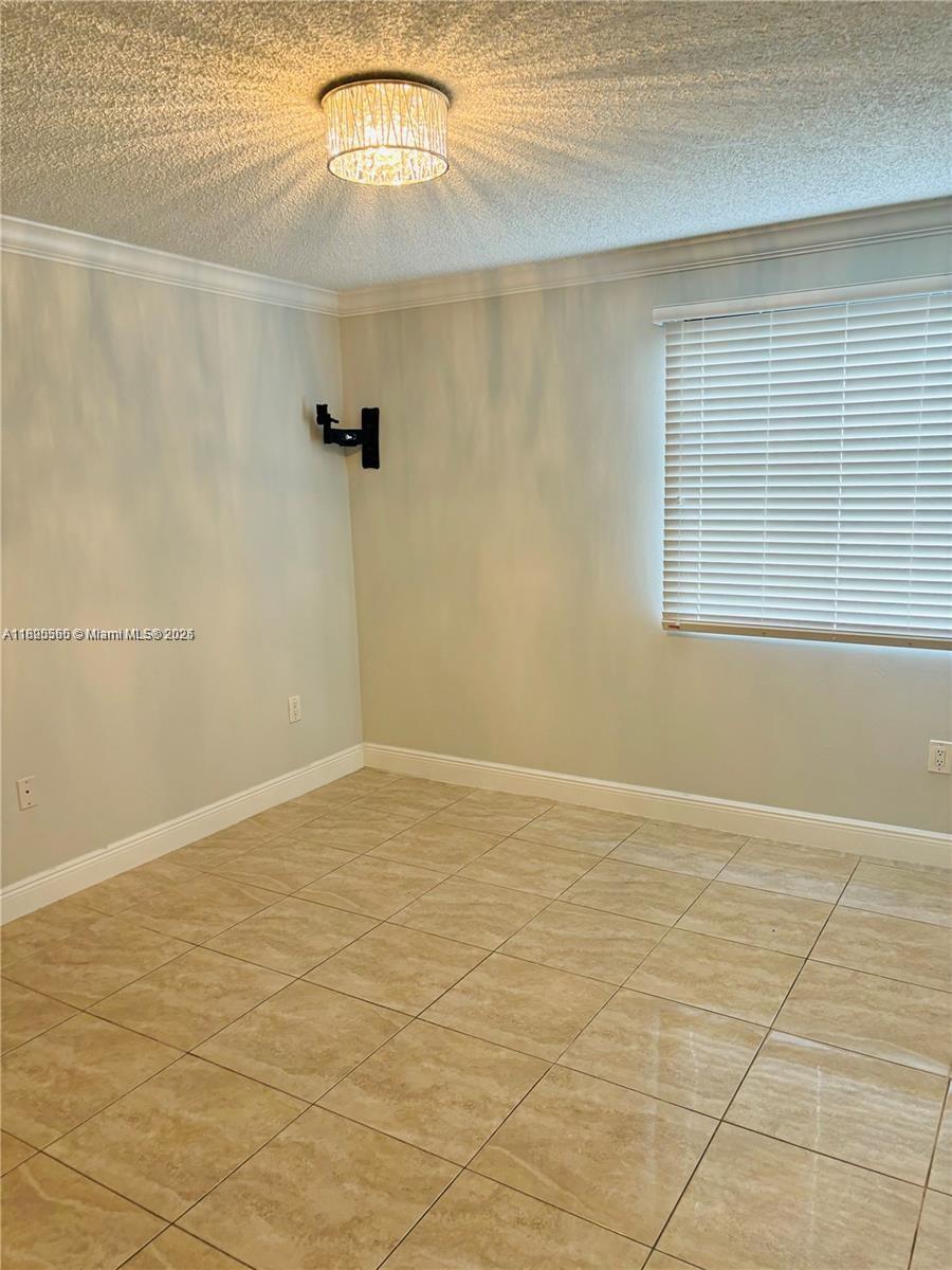 THE GREENS AT DORAL CONDO - Residential Lease