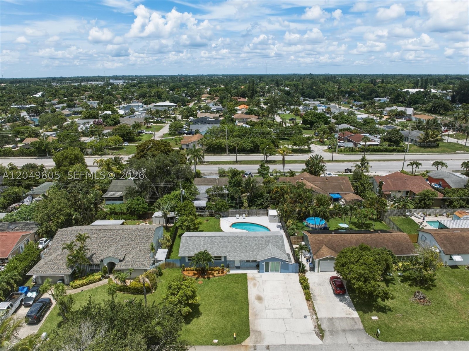 FLORAL PARK LANTANA - Residential Lease