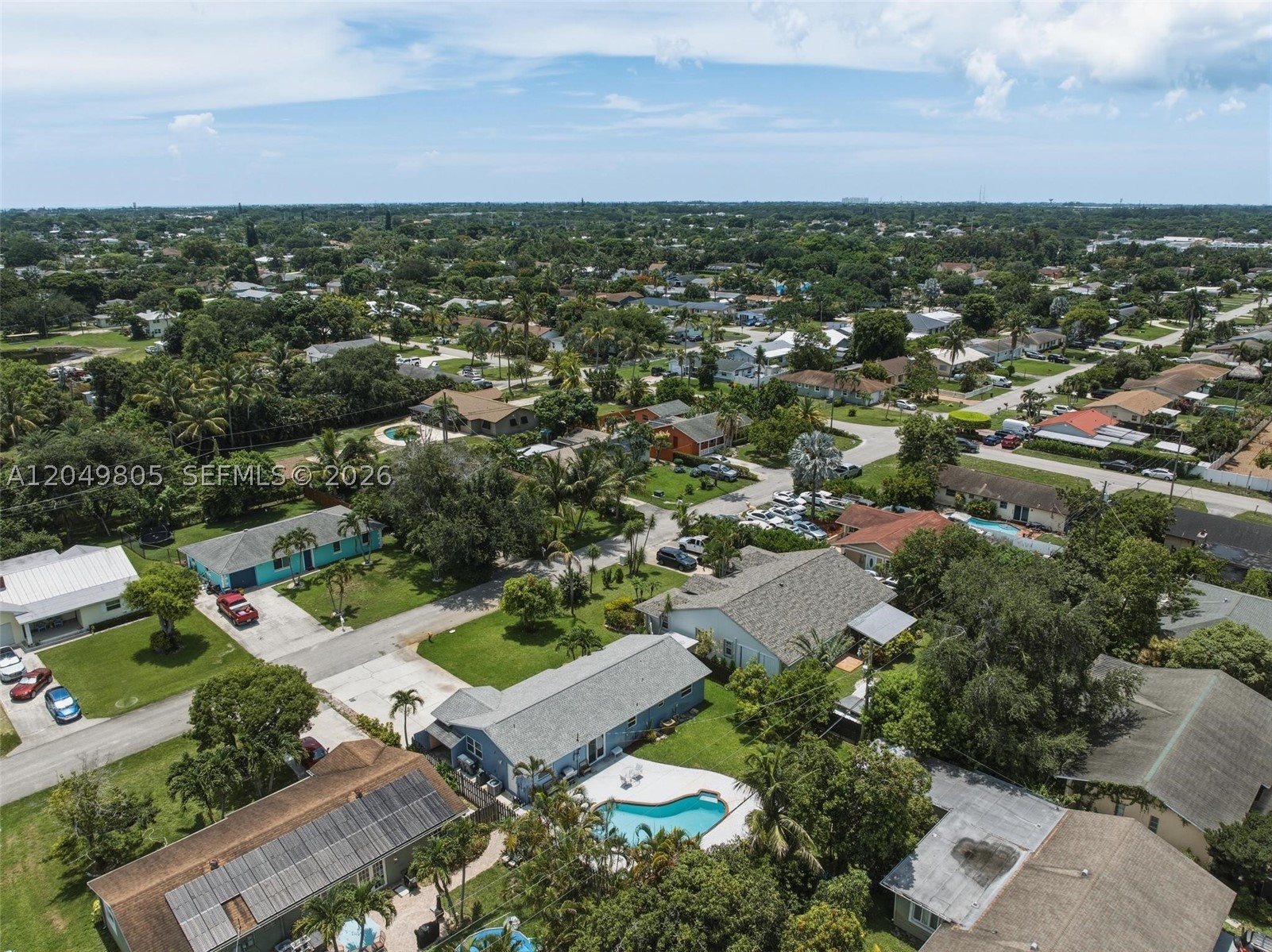 FLORAL PARK LANTANA - Residential Lease