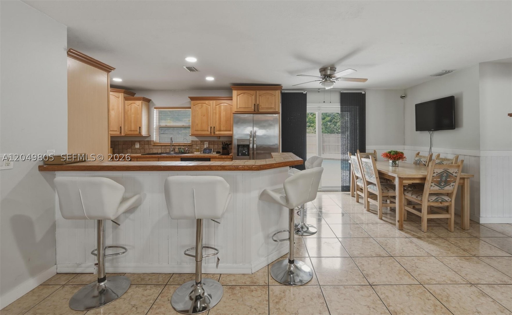 FLORAL PARK LANTANA - Residential Lease