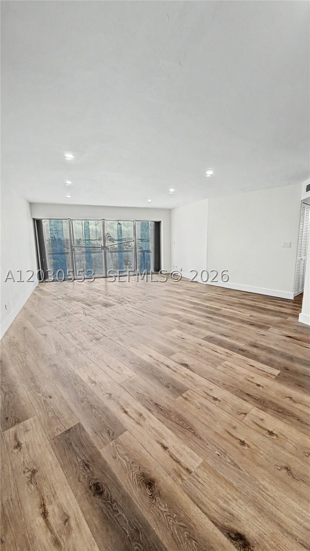 BRICKELL TOWNHOUSE CONDO - Residential Lease