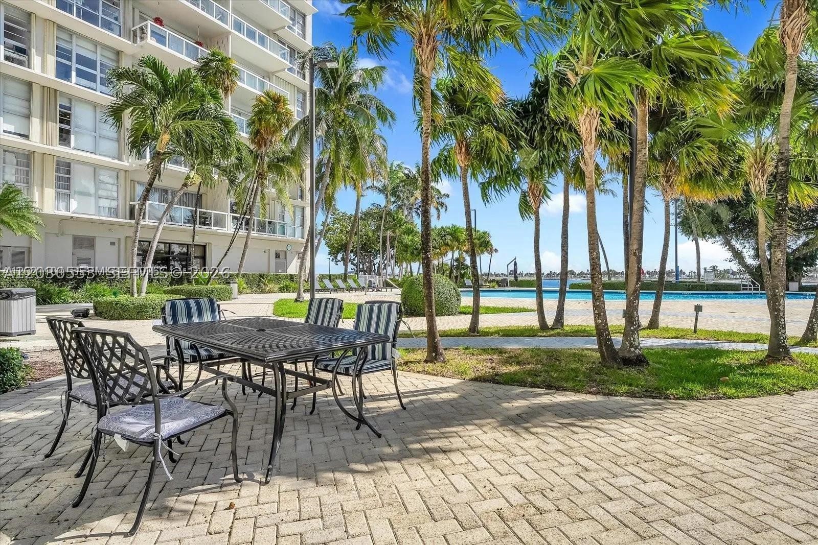 BRICKELL TOWNHOUSE CONDO - Residential Lease