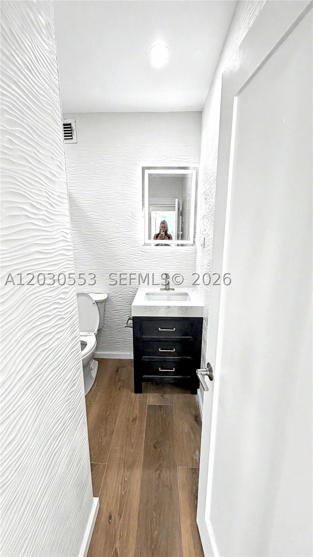 BRICKELL TOWNHOUSE CONDO - Residential Lease