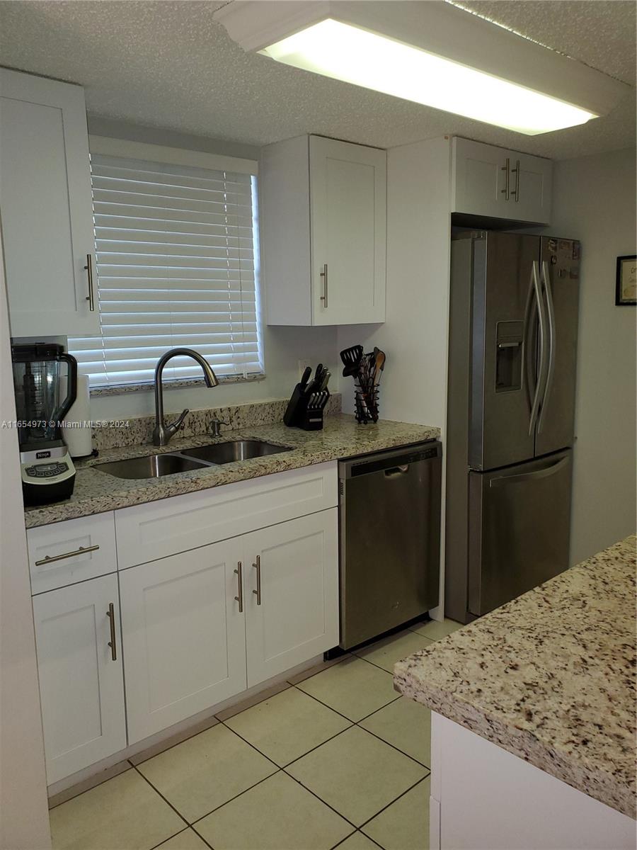 ADDISON POINTE AT BOCA RA - Residential Lease