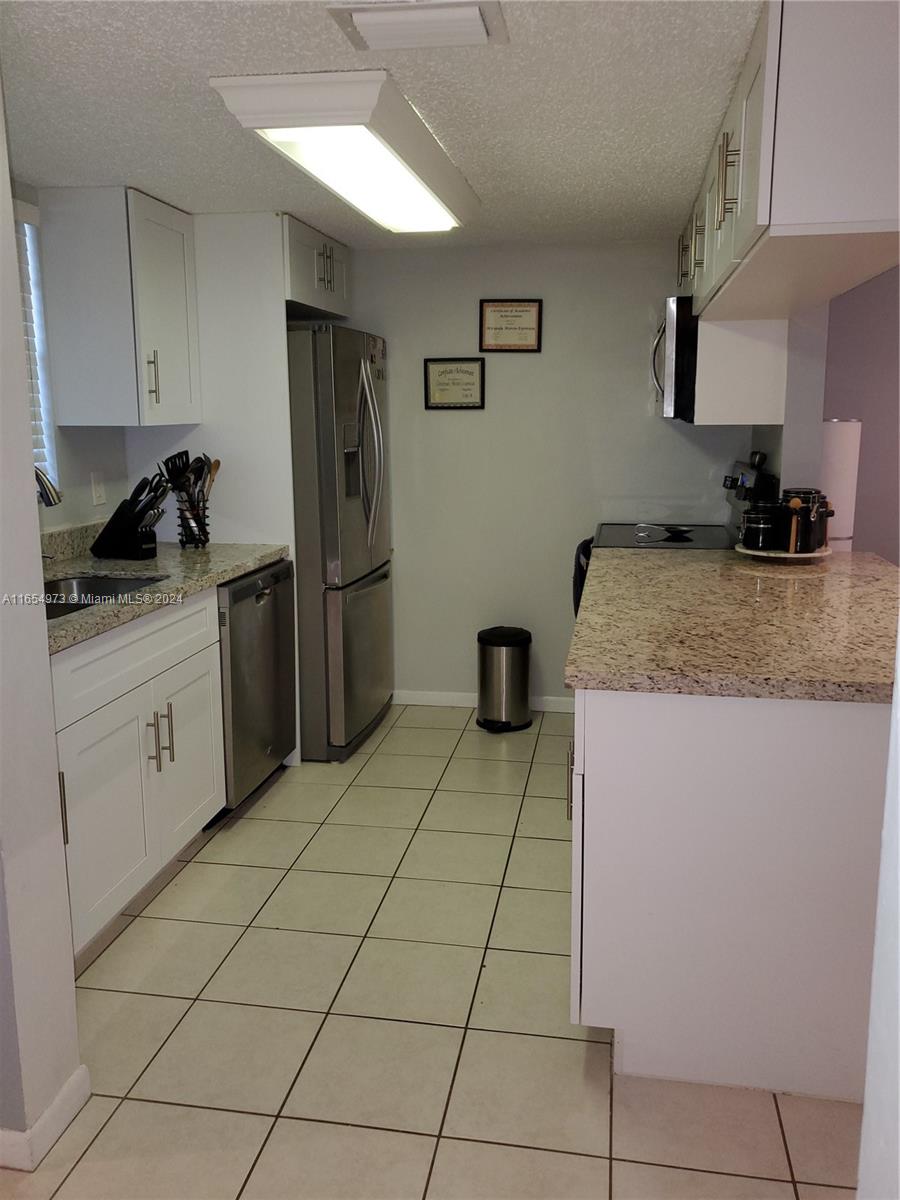 ADDISON POINTE AT BOCA RA - Residential Lease