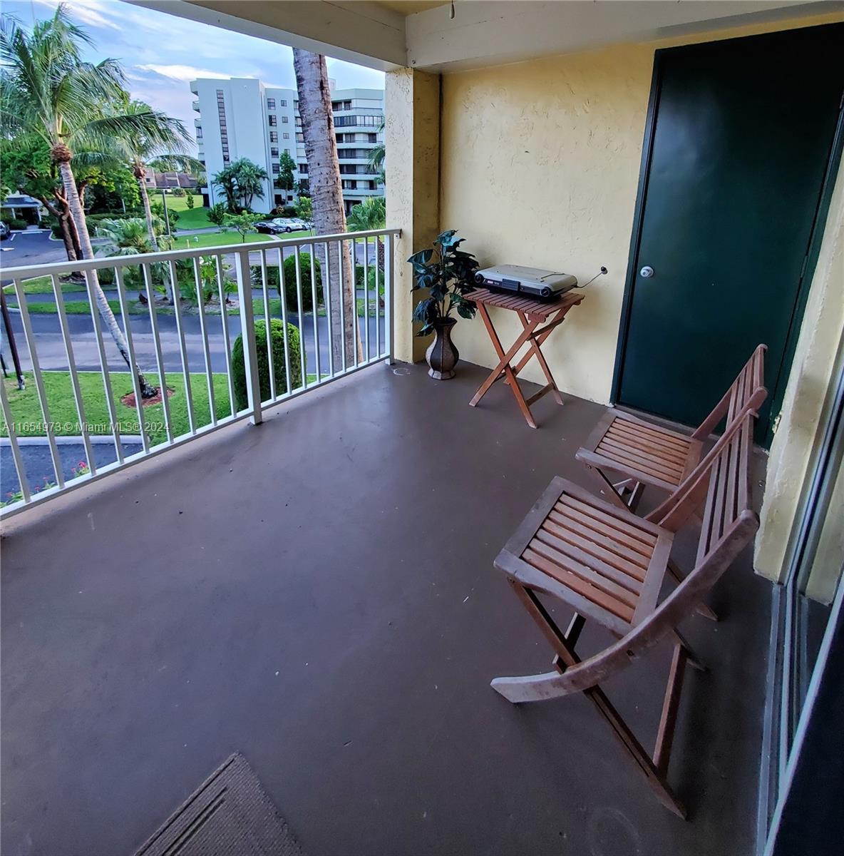 ADDISON POINTE AT BOCA RA - Residential Lease