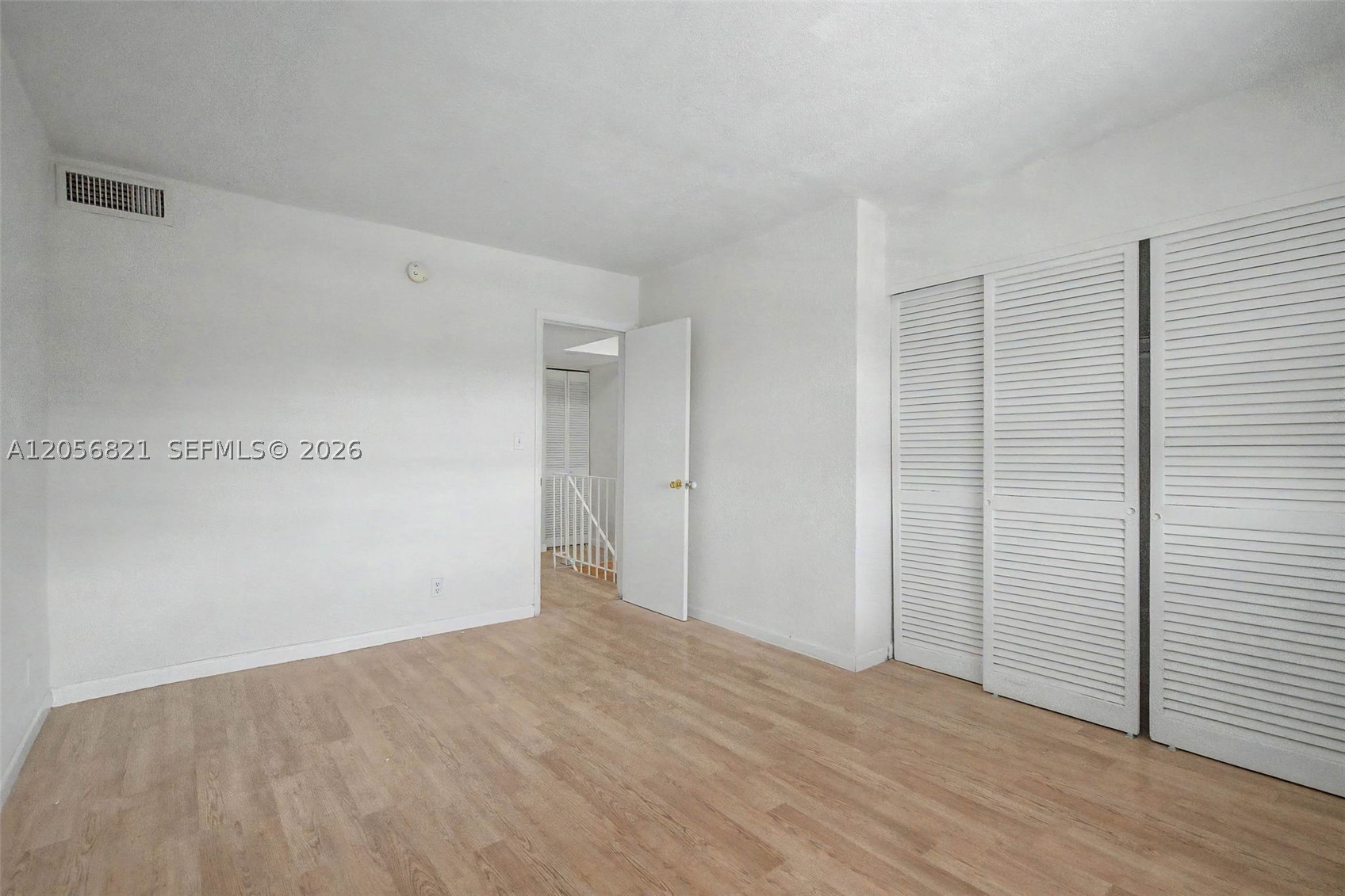 VILLAS OF PINECREST CONDO - Residential