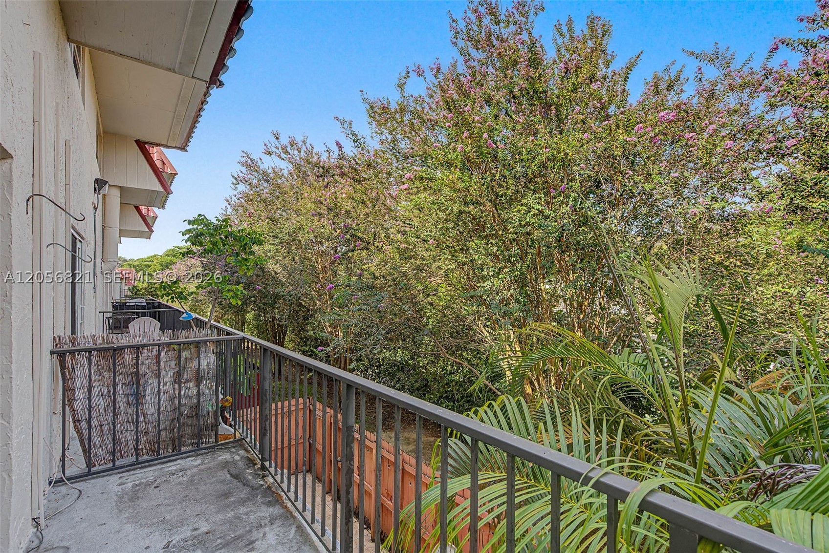 VILLAS OF PINECREST CONDO - Residential