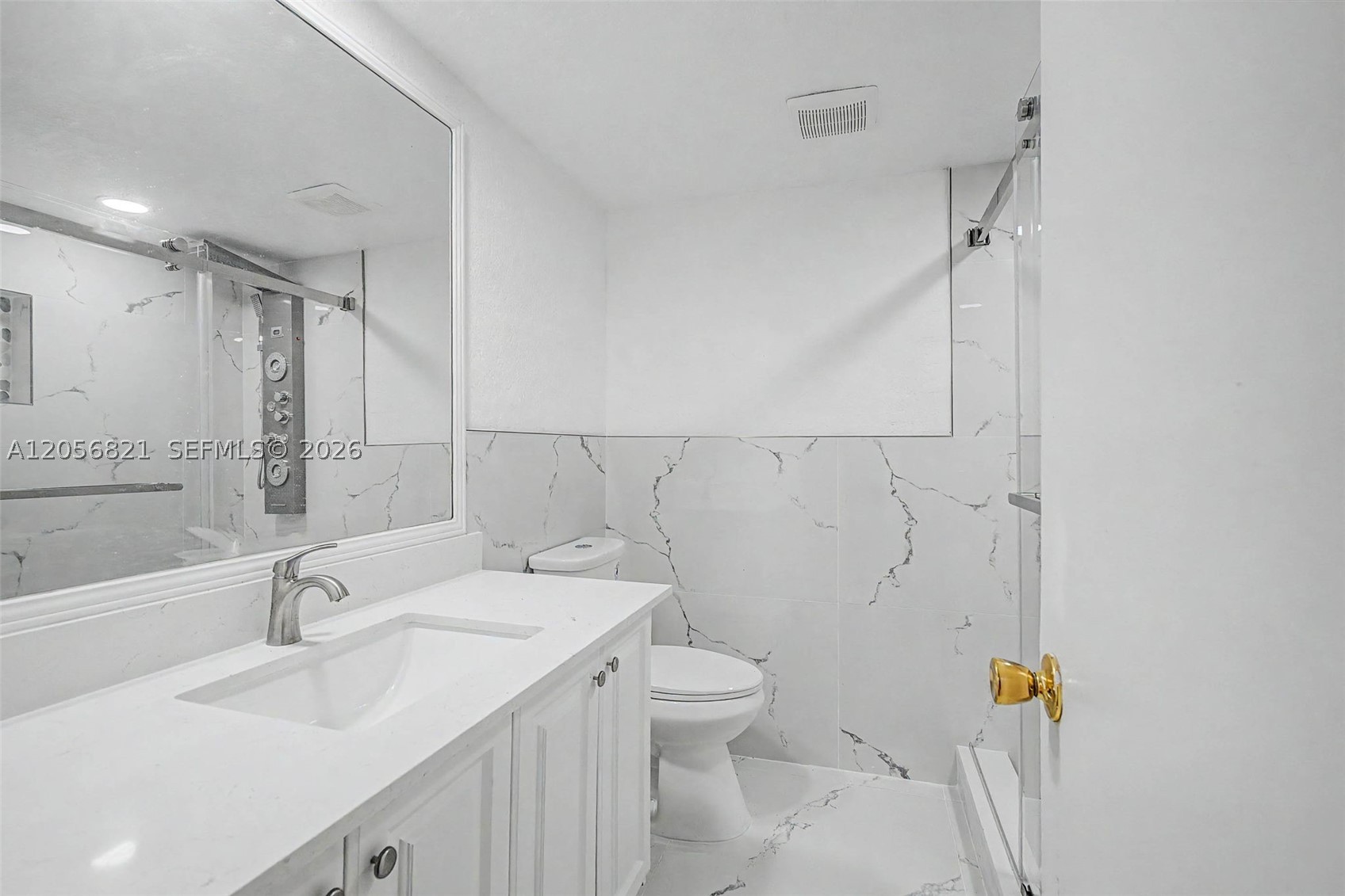 VILLAS OF PINECREST CONDO - Residential