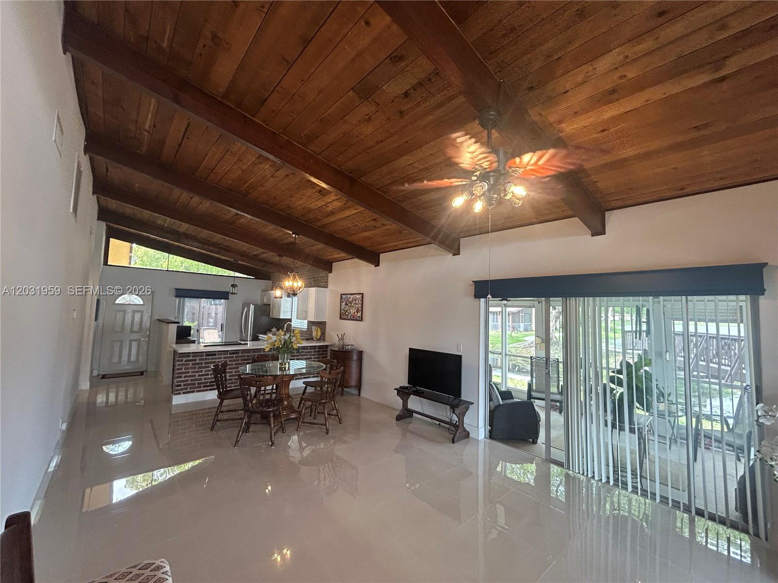 VILLAS AT CARRIAGE HILLS - Residential Lease