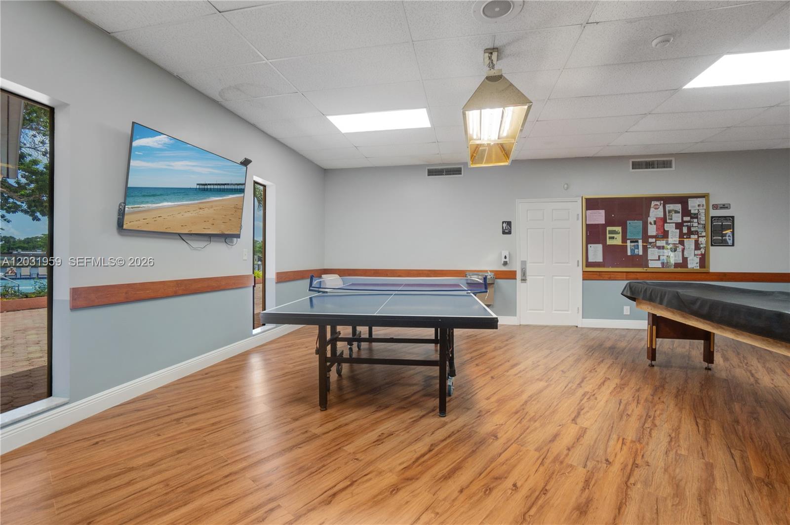 VILLAS AT CARRIAGE HILLS - Residential Lease