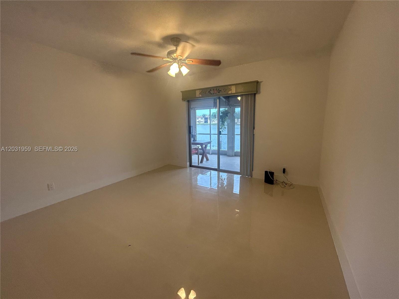 VILLAS AT CARRIAGE HILLS - Residential Lease