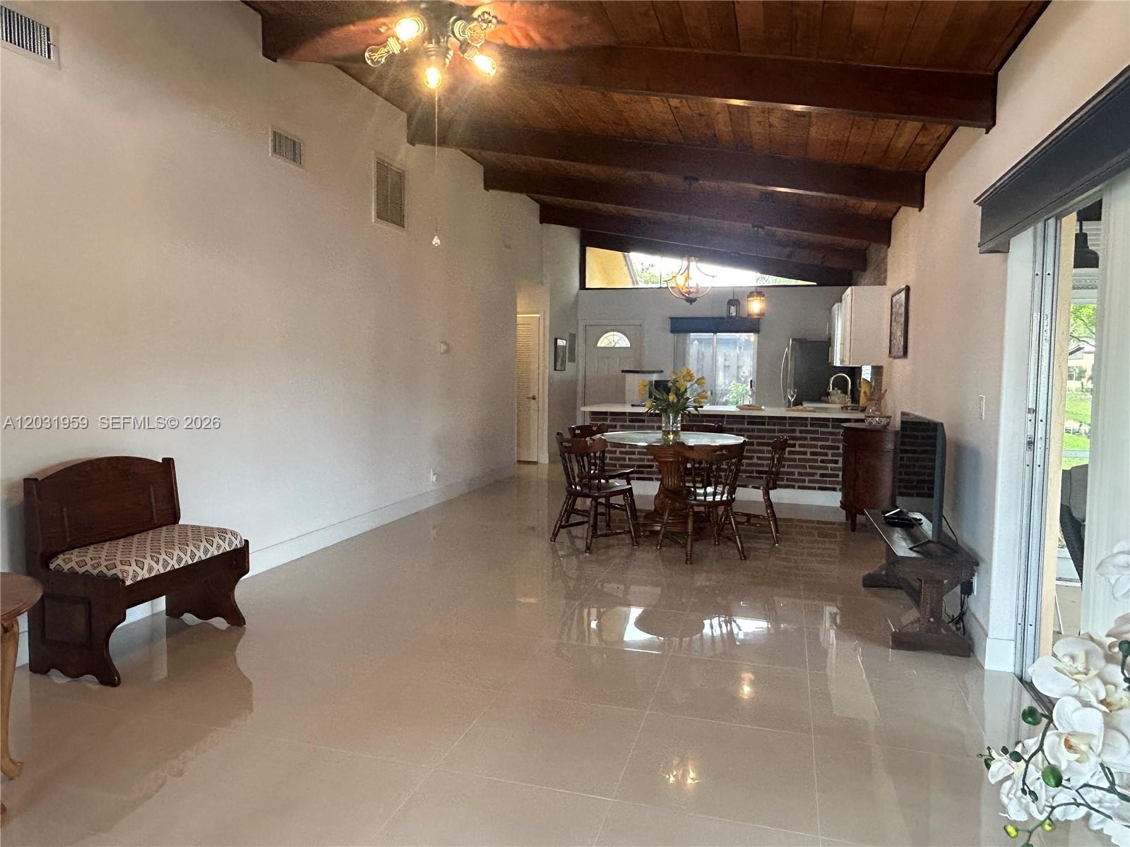 VILLAS AT CARRIAGE HILLS - Residential Lease