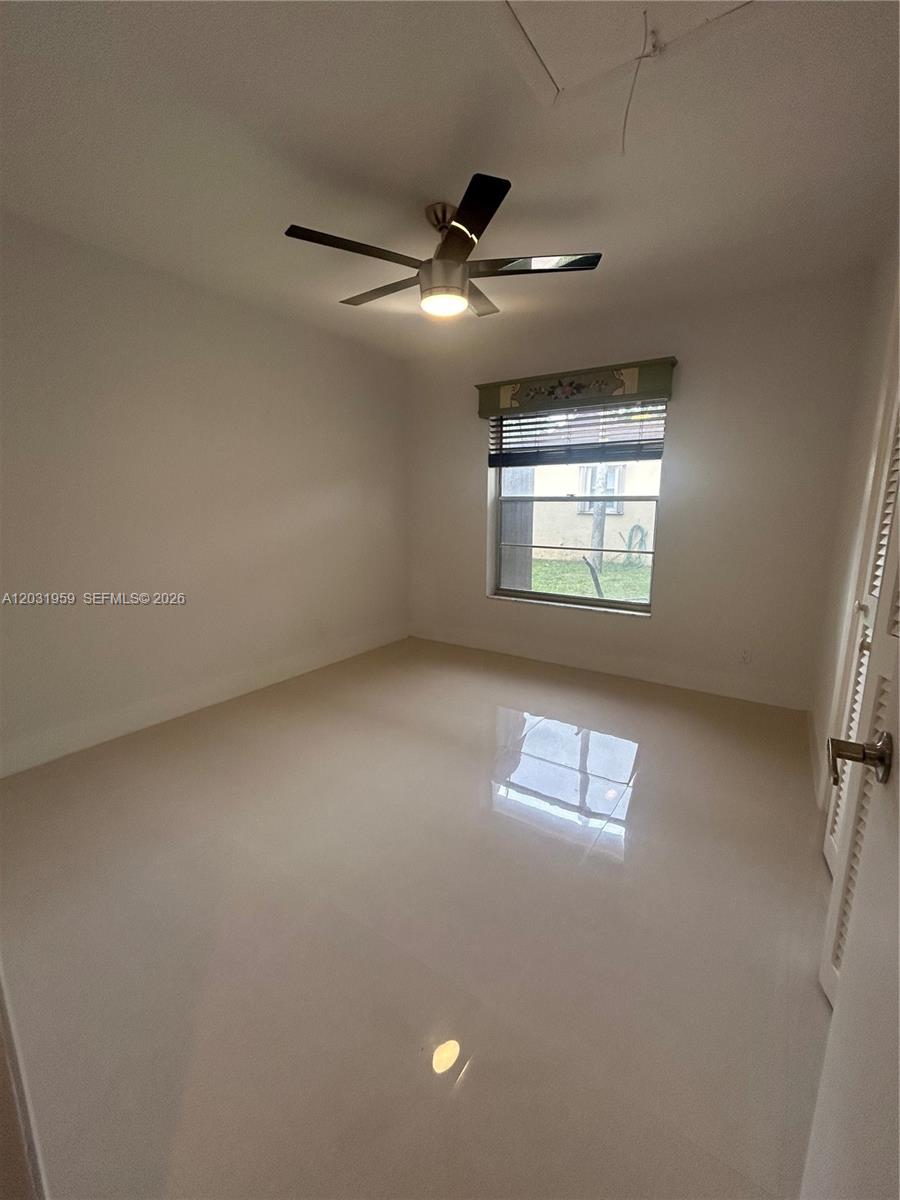 VILLAS AT CARRIAGE HILLS - Residential Lease
