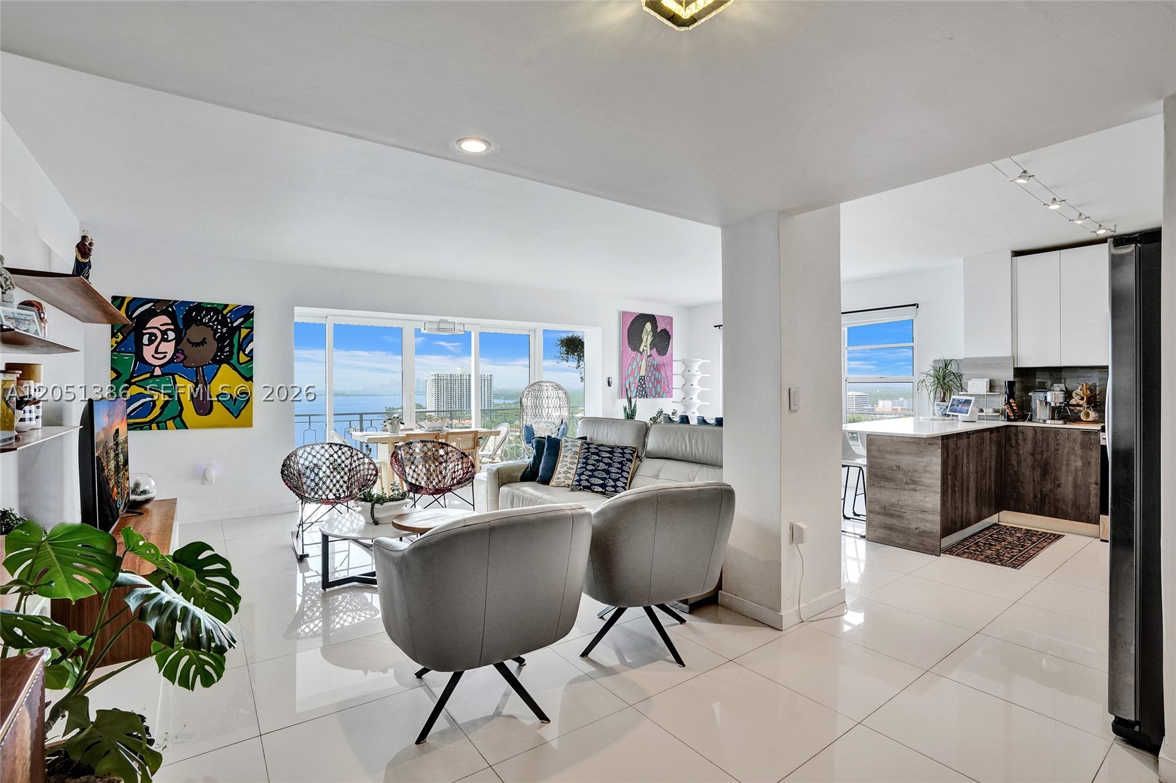 JOCKEY CLUB CONDO - Residential