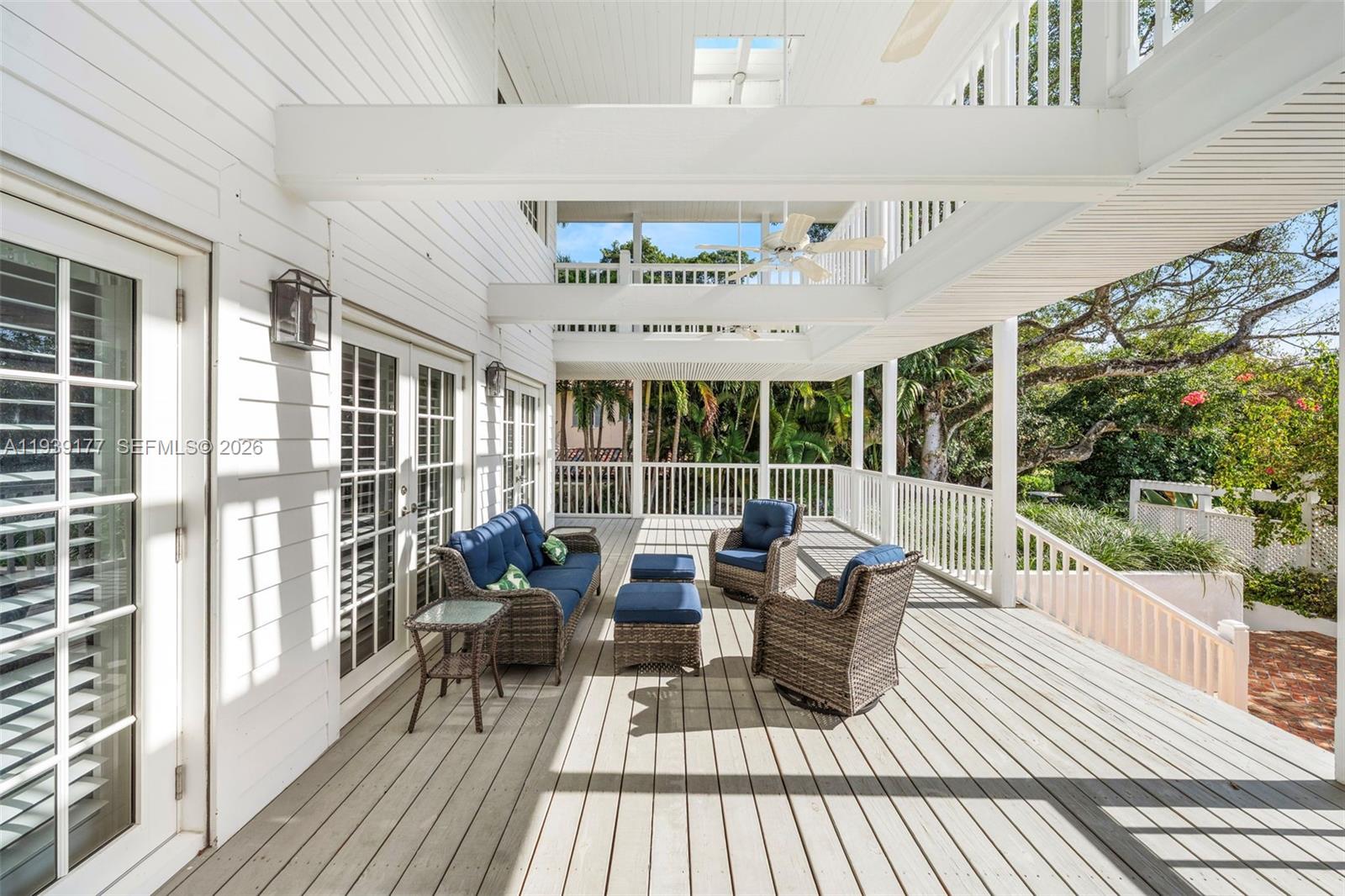 THE MOORINGS - Residential