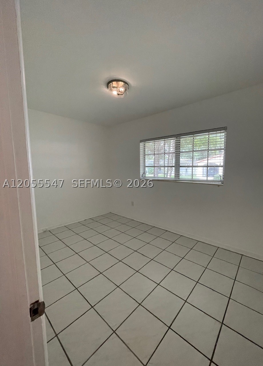 CORAL GABLES GRANADA SEC - Residential Lease