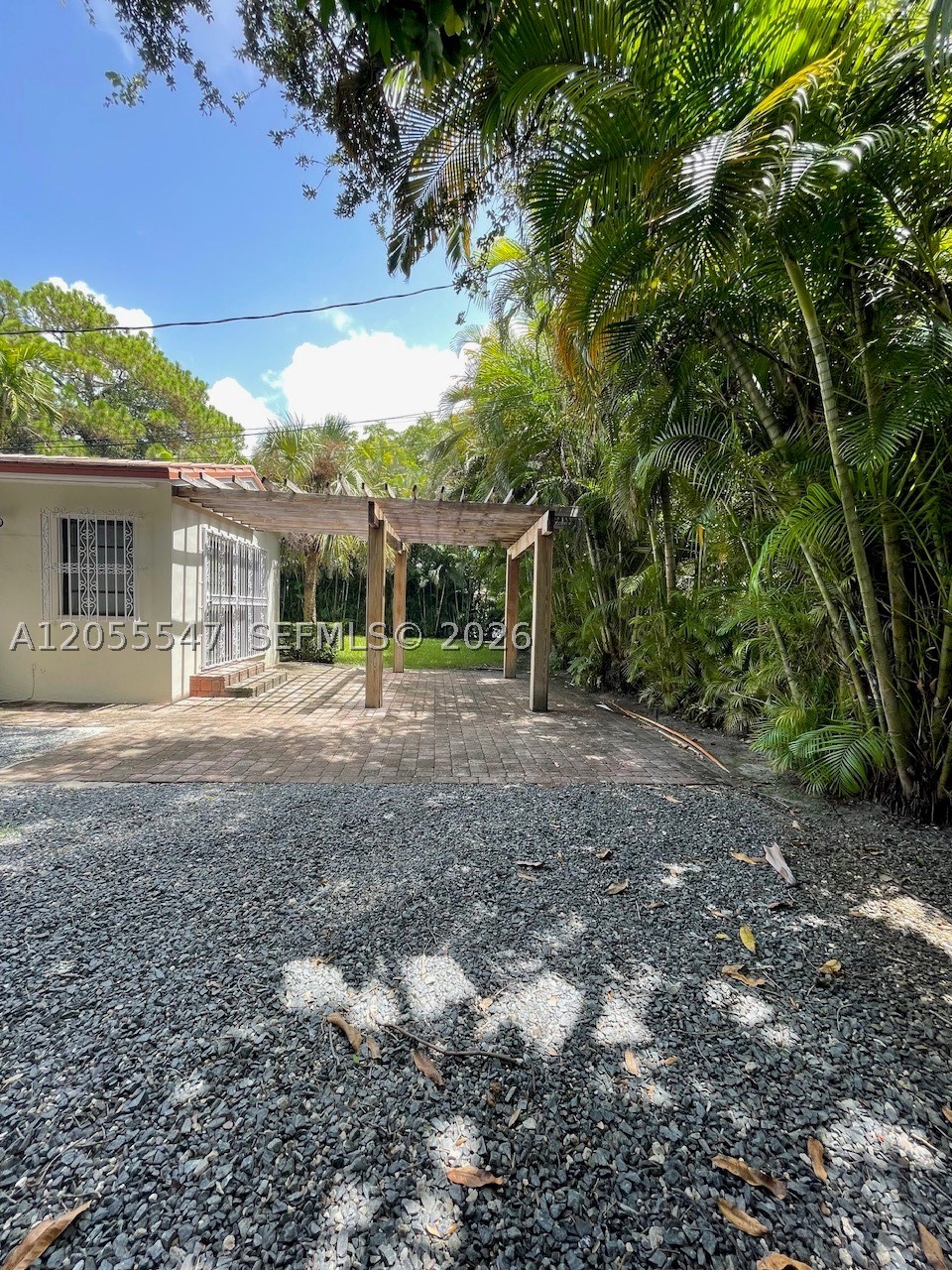 CORAL GABLES GRANADA SEC - Residential Lease