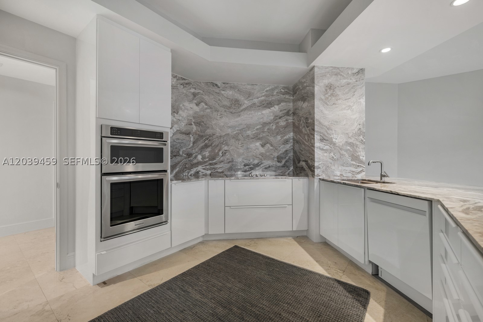 THE GABLES CONDO - Residential Lease