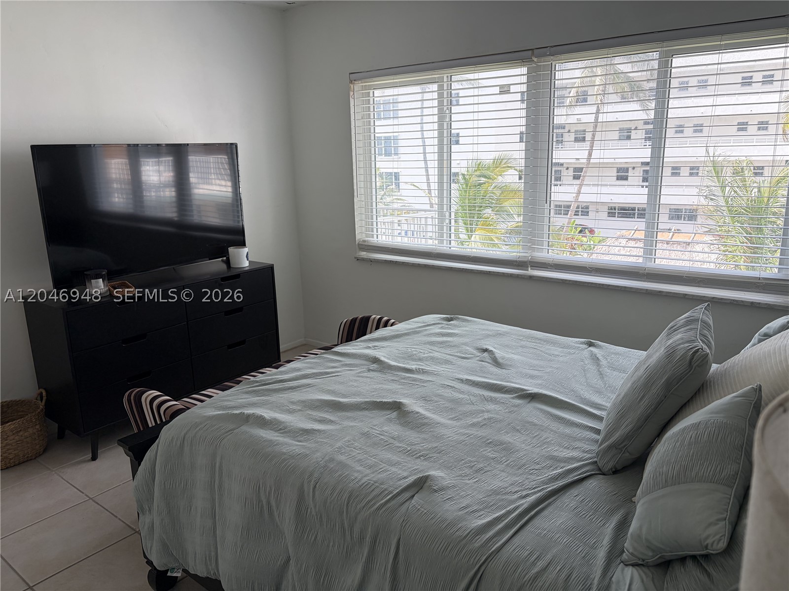 JADE BEACH VILLAS CONDO - Residential Lease