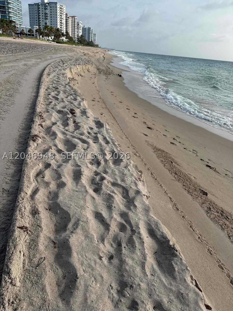 JADE BEACH VILLAS CONDO - Residential Lease
