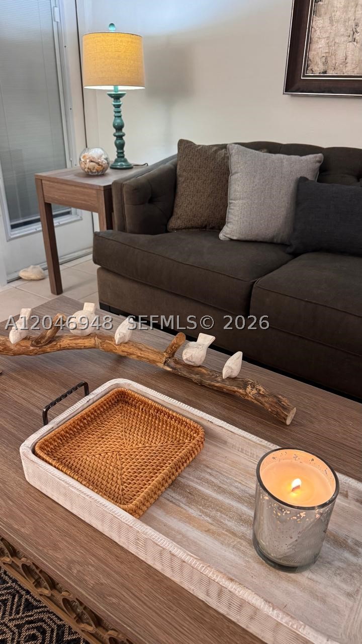 JADE BEACH VILLAS CONDO - Residential Lease