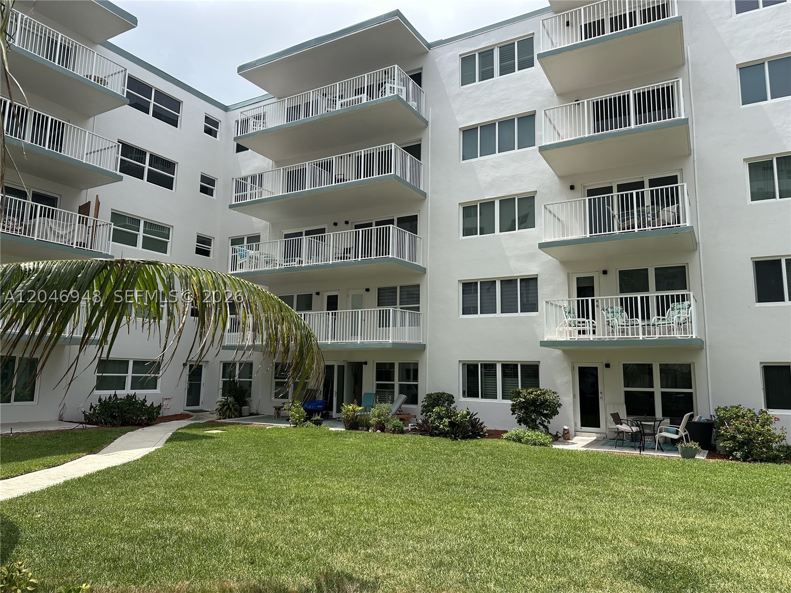 JADE BEACH VILLAS CONDO - Residential Lease