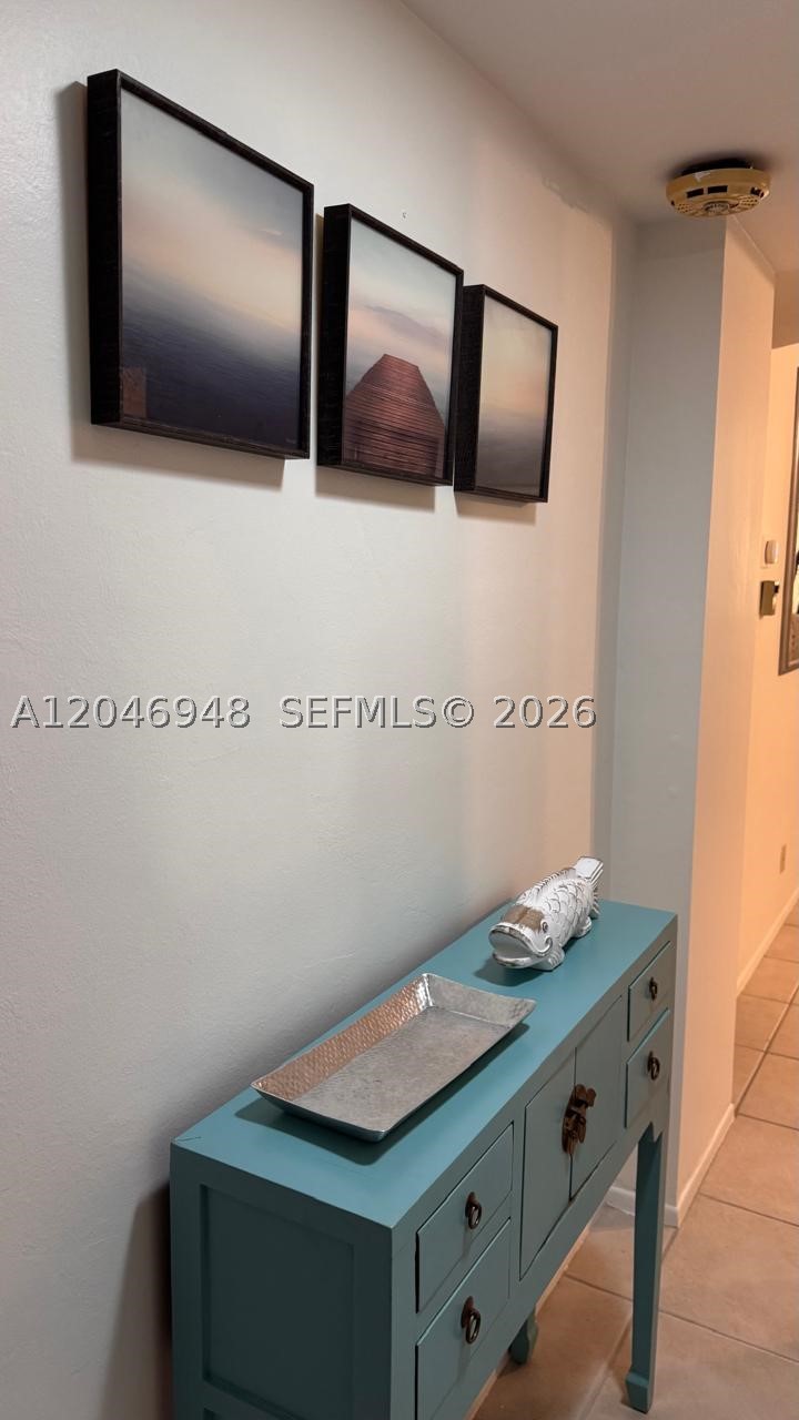 JADE BEACH VILLAS CONDO - Residential Lease