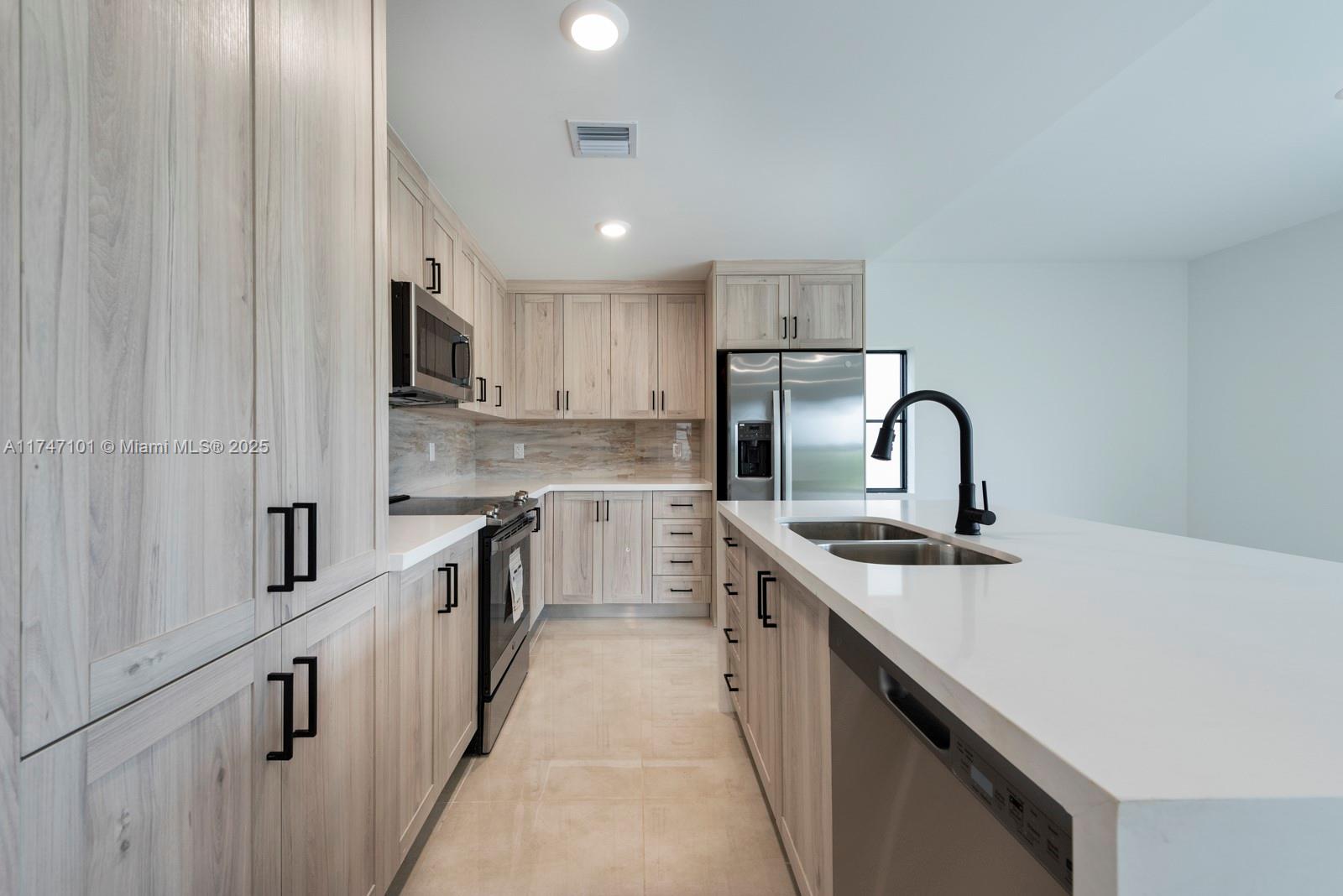 On Alba ONX Homes - Residential