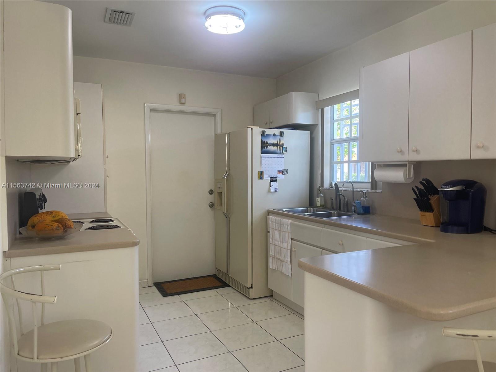 WESTCHESTER PART 1 - Residential Lease